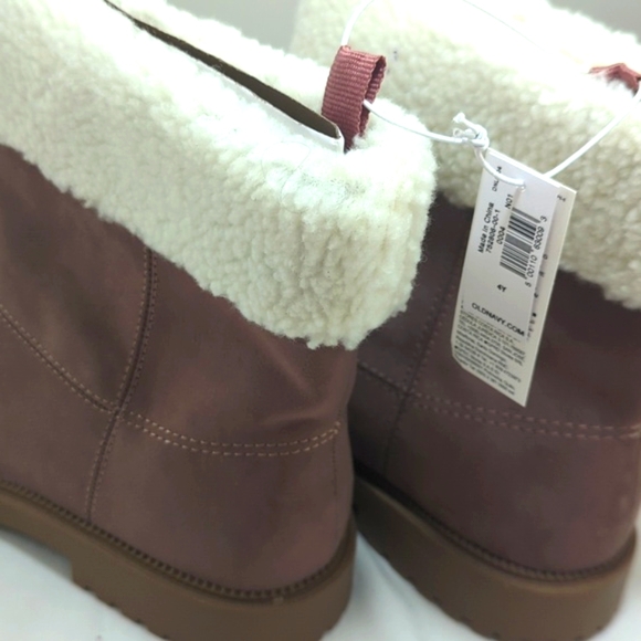Faux Sued Sherpa Cuff Girl Boots - Picture 2 of 4